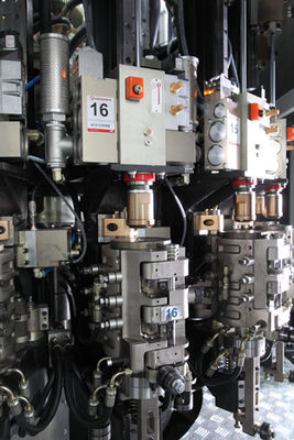 Carbonated Beverage Blow Fill Seal Machine , 21000 BPH Water Bottling Plants